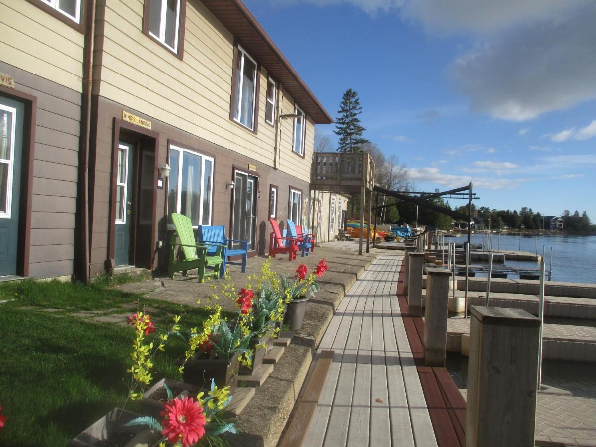 Sauble River Marina And Lodge Resort Sauble Beach Εξωτερικό φωτογραφία