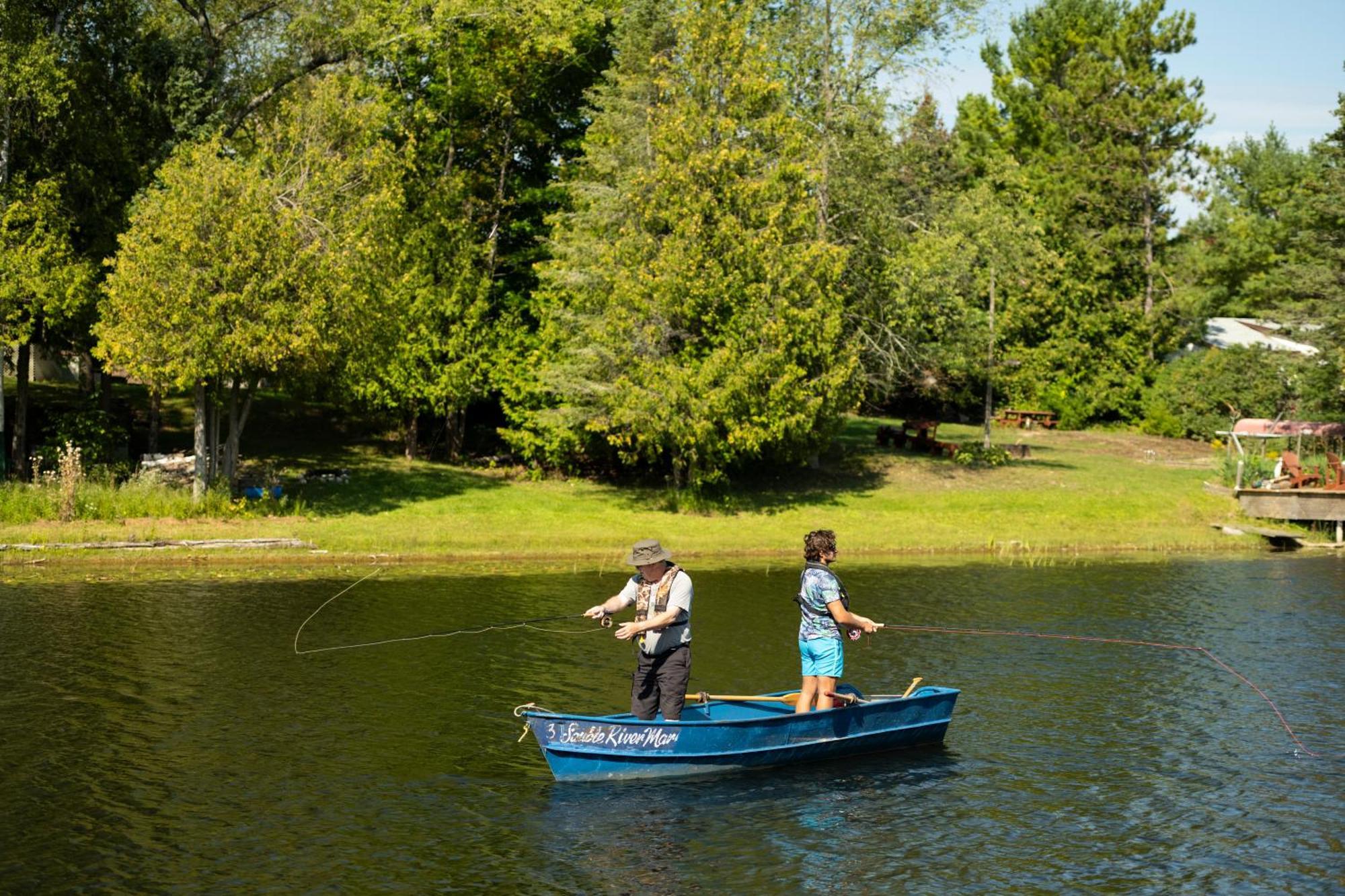 Sauble River Marina And Lodge Resort Sauble Beach Εξωτερικό φωτογραφία