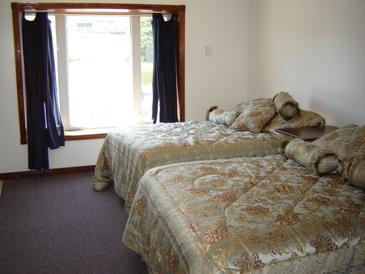 Sauble River Marina And Lodge Resort Sauble Beach Δωμάτιο φωτογραφία