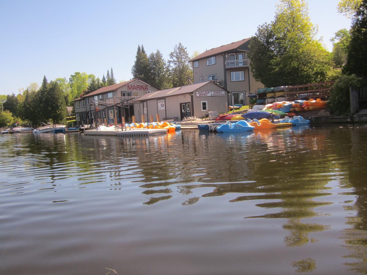 Sauble River Marina And Lodge Resort Sauble Beach Εξωτερικό φωτογραφία