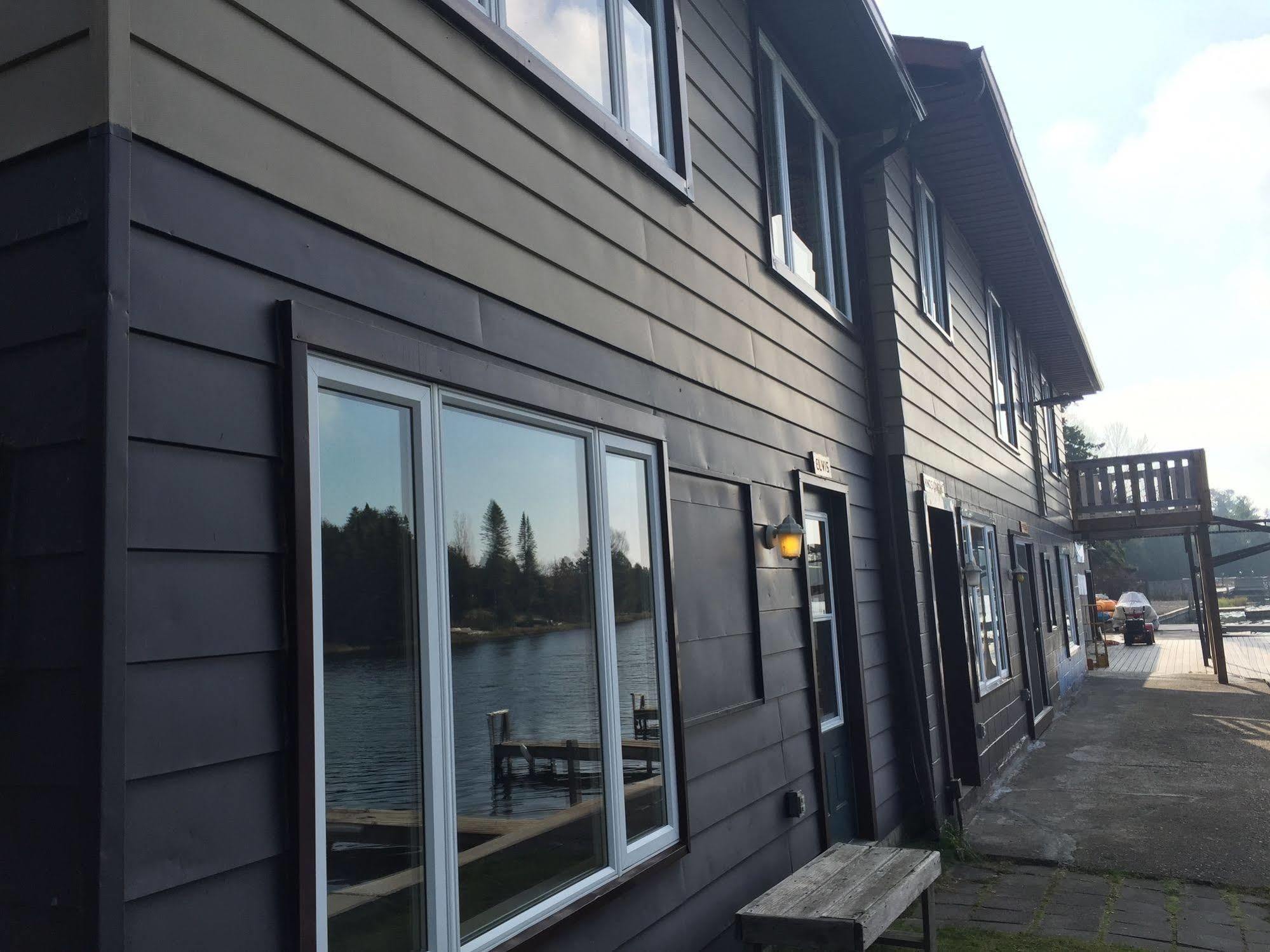 Sauble River Marina And Lodge Resort Sauble Beach Εξωτερικό φωτογραφία